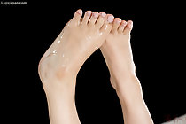 Cum covered bare feet